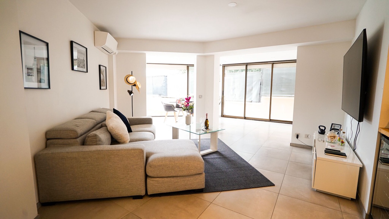 Photo of Livingroom in Cap d'Ail