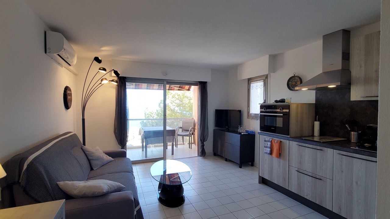 Photo of Livingroom in Frejus Port