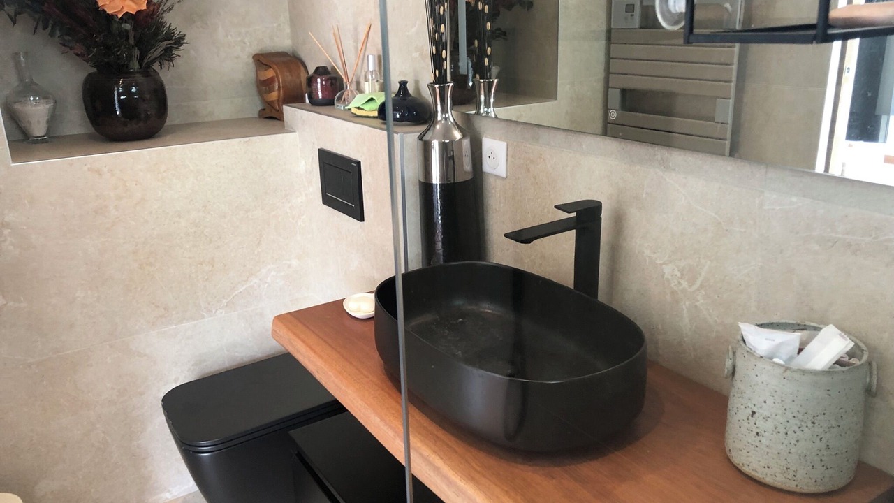 Photo of Bathroom in Saint-Jacques