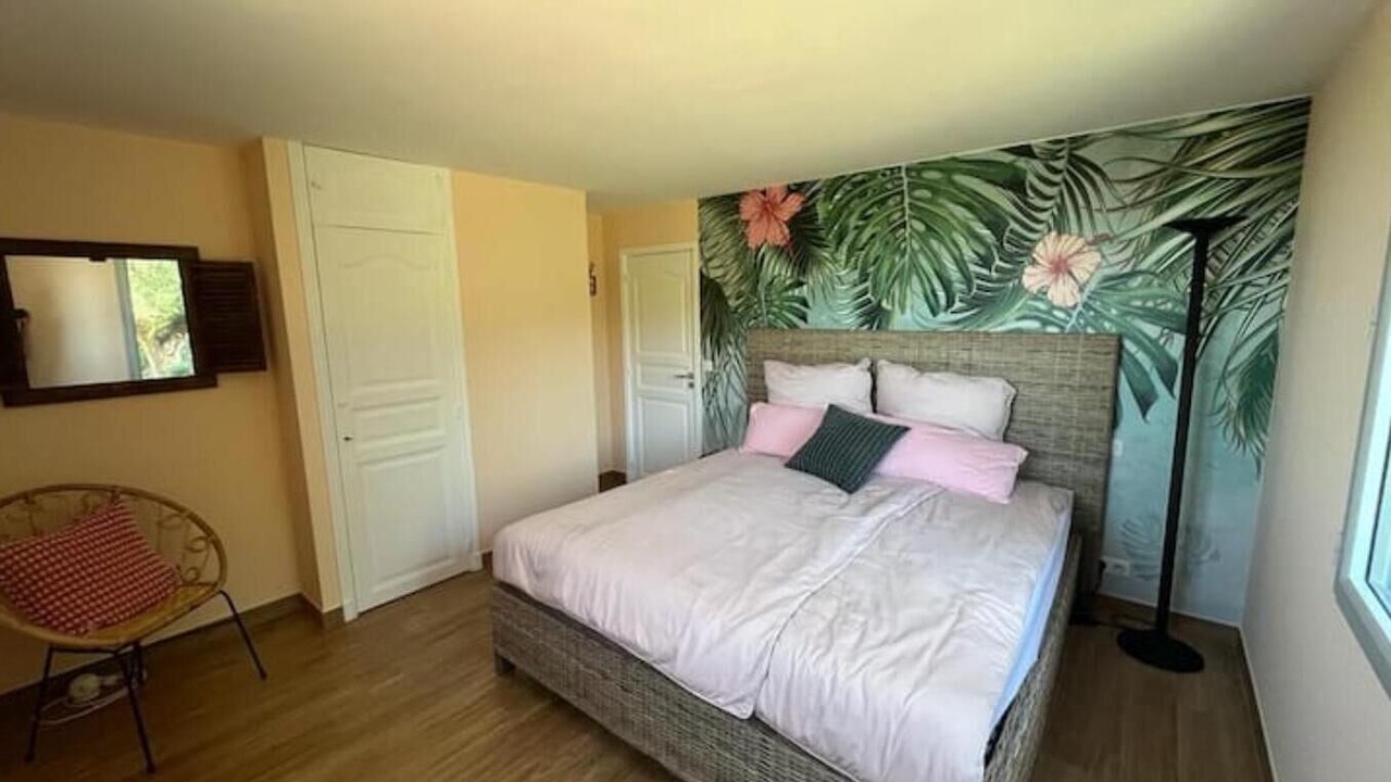 Photo of Bedroom in Cabris