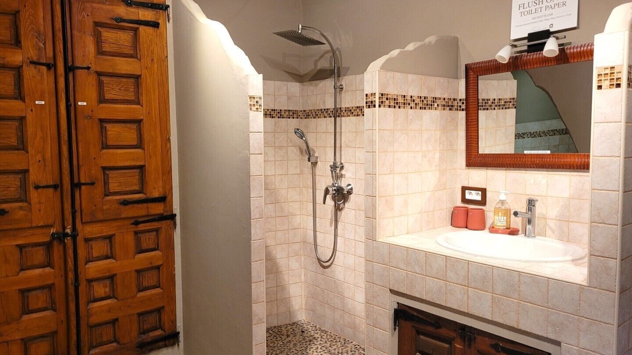 Photo of Bathroom in Porcio