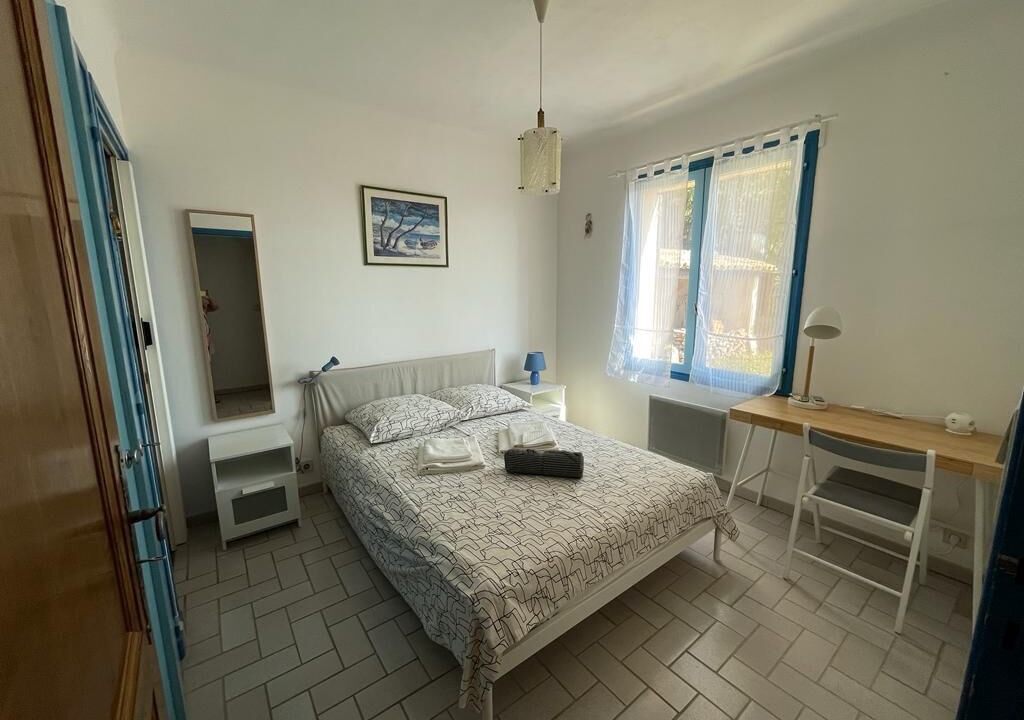 Photo of Bedroom in Speracedes
