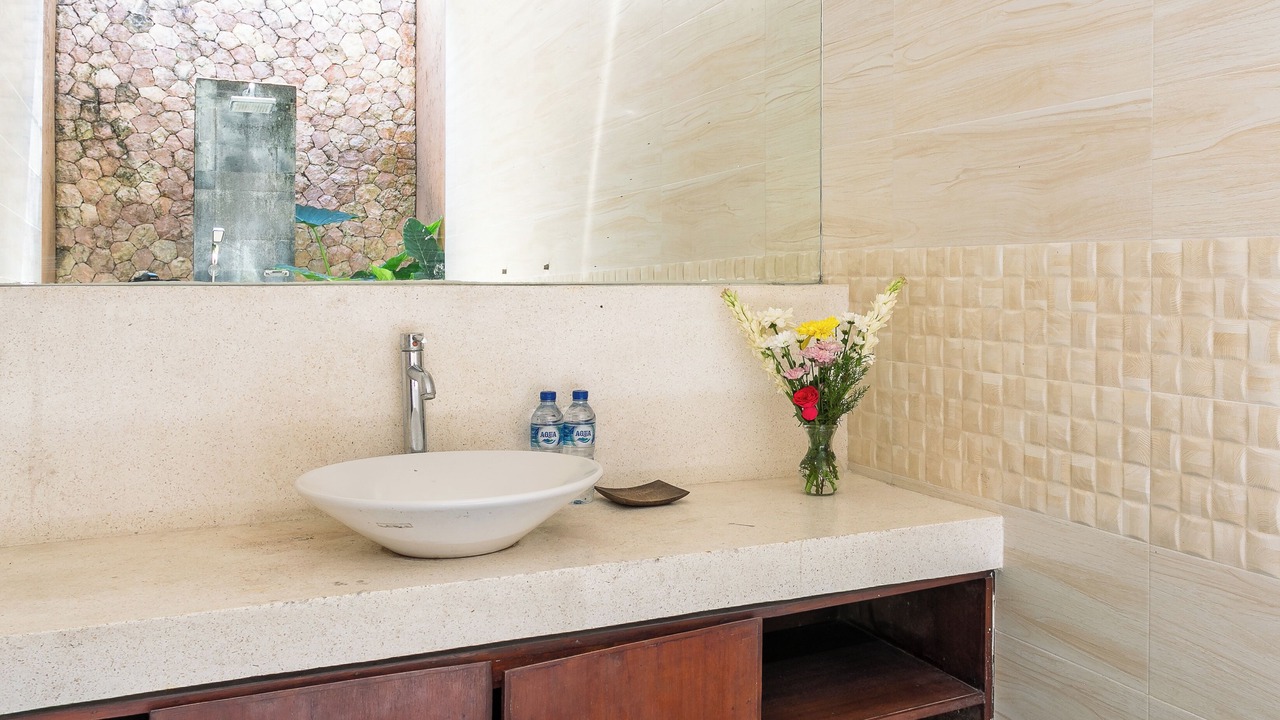 Photo of Bathroom in Payangan