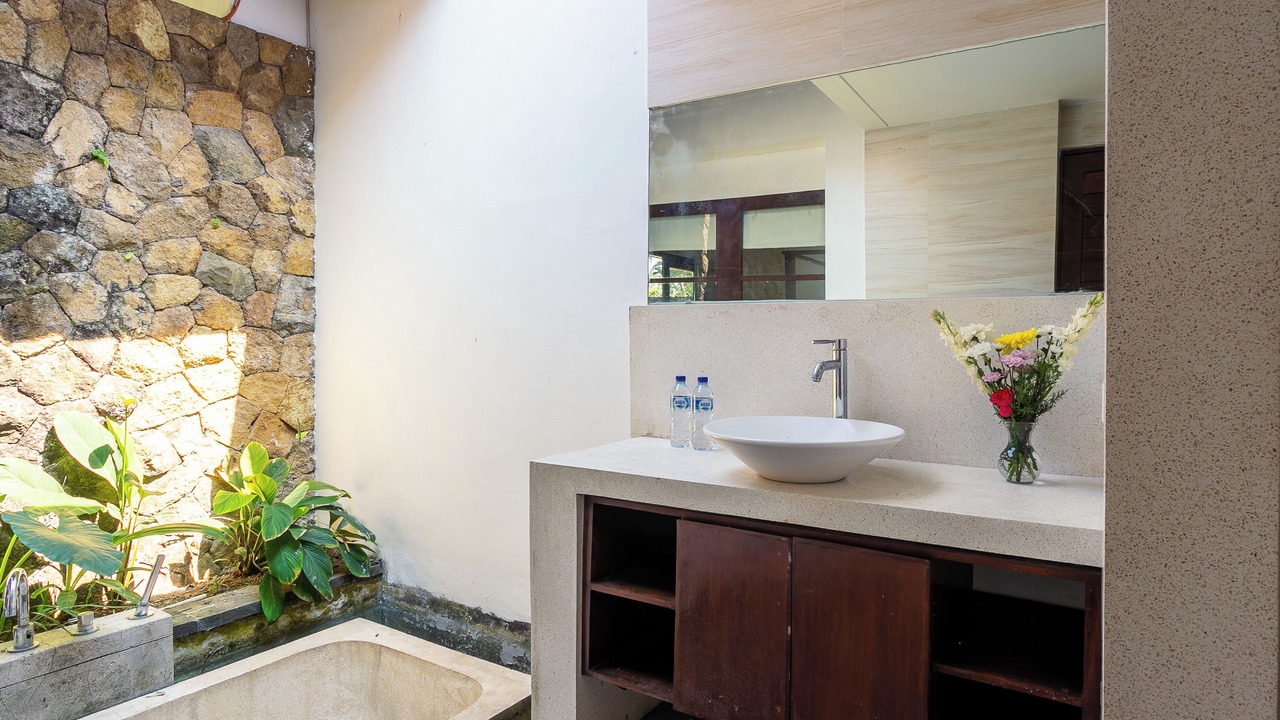 Photo of Bathroom in Payangan