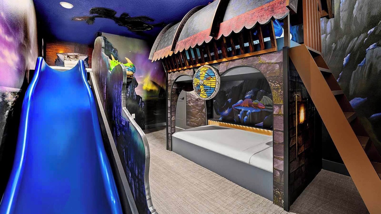 Photo of Bedroom in Florida Center