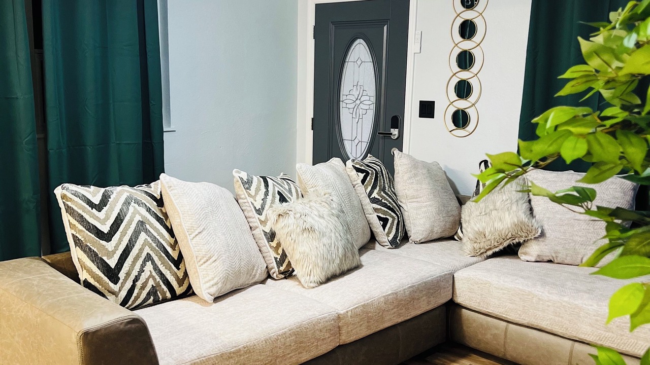 Photo of Livingroom in Pine Hills
