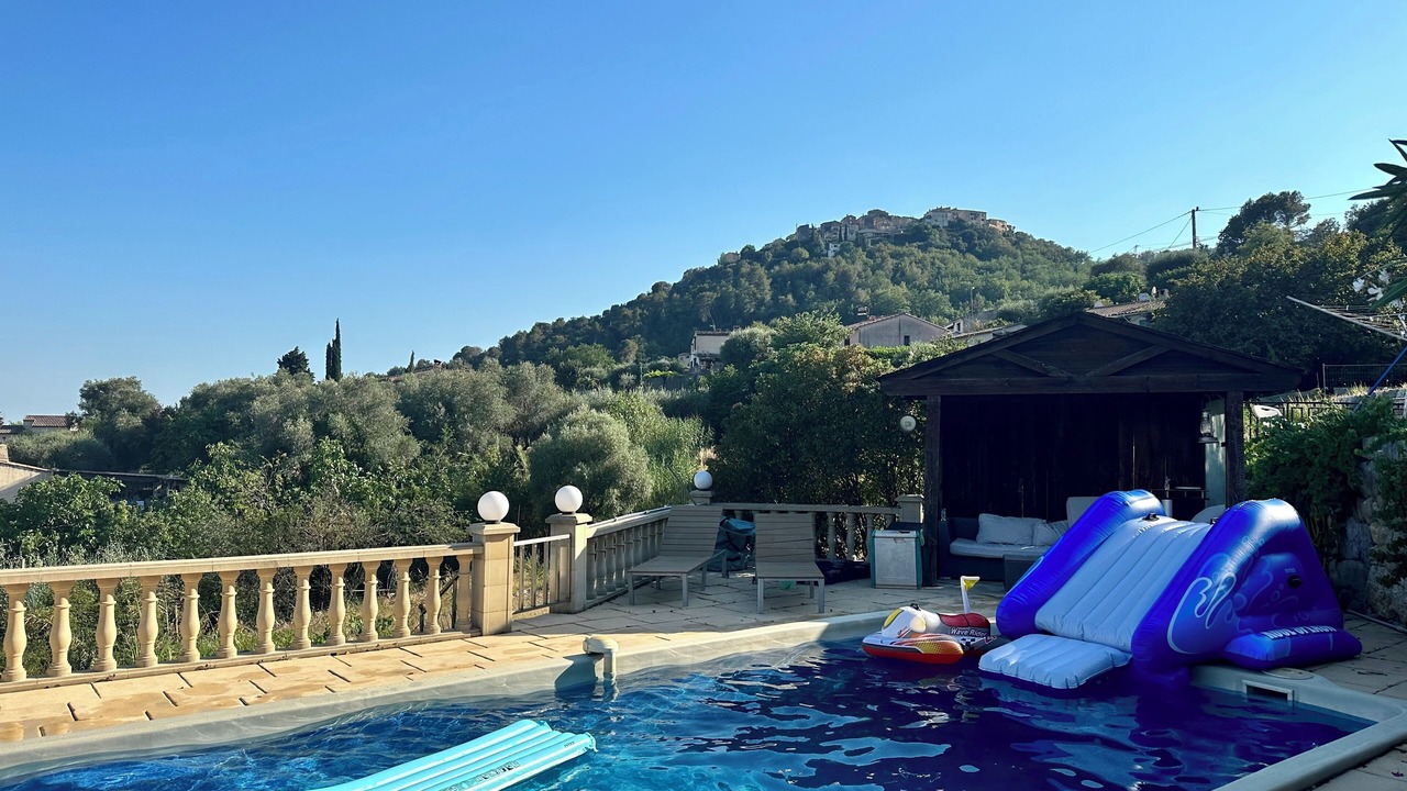 Photo of Outdoor in Gattieres