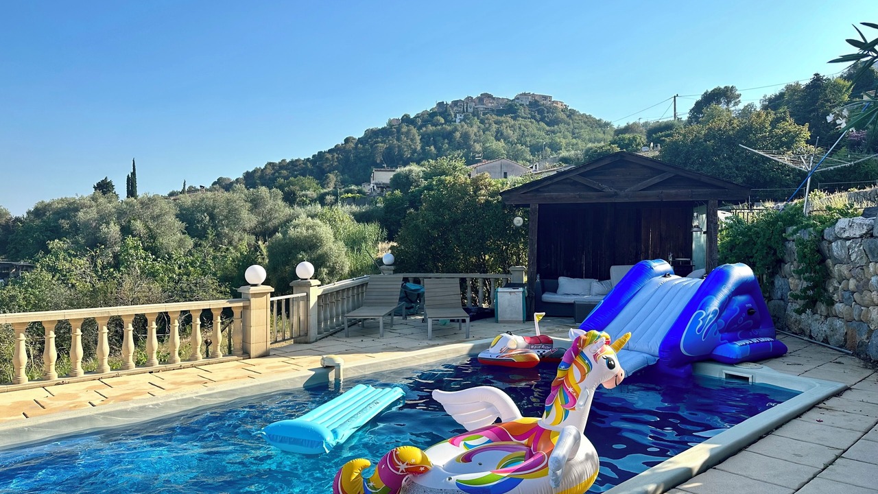 Photo of Outdoor in Gattieres