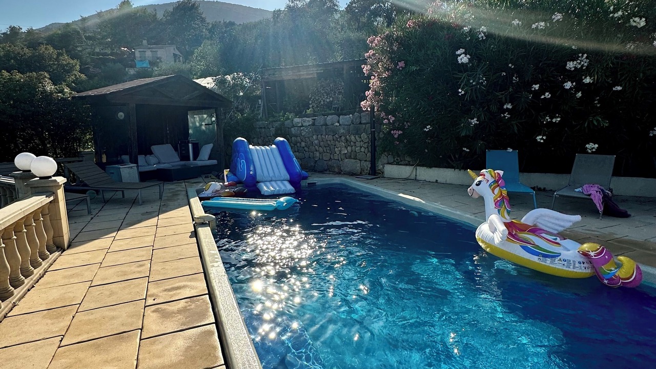 Photo of Outdoor in Gattieres