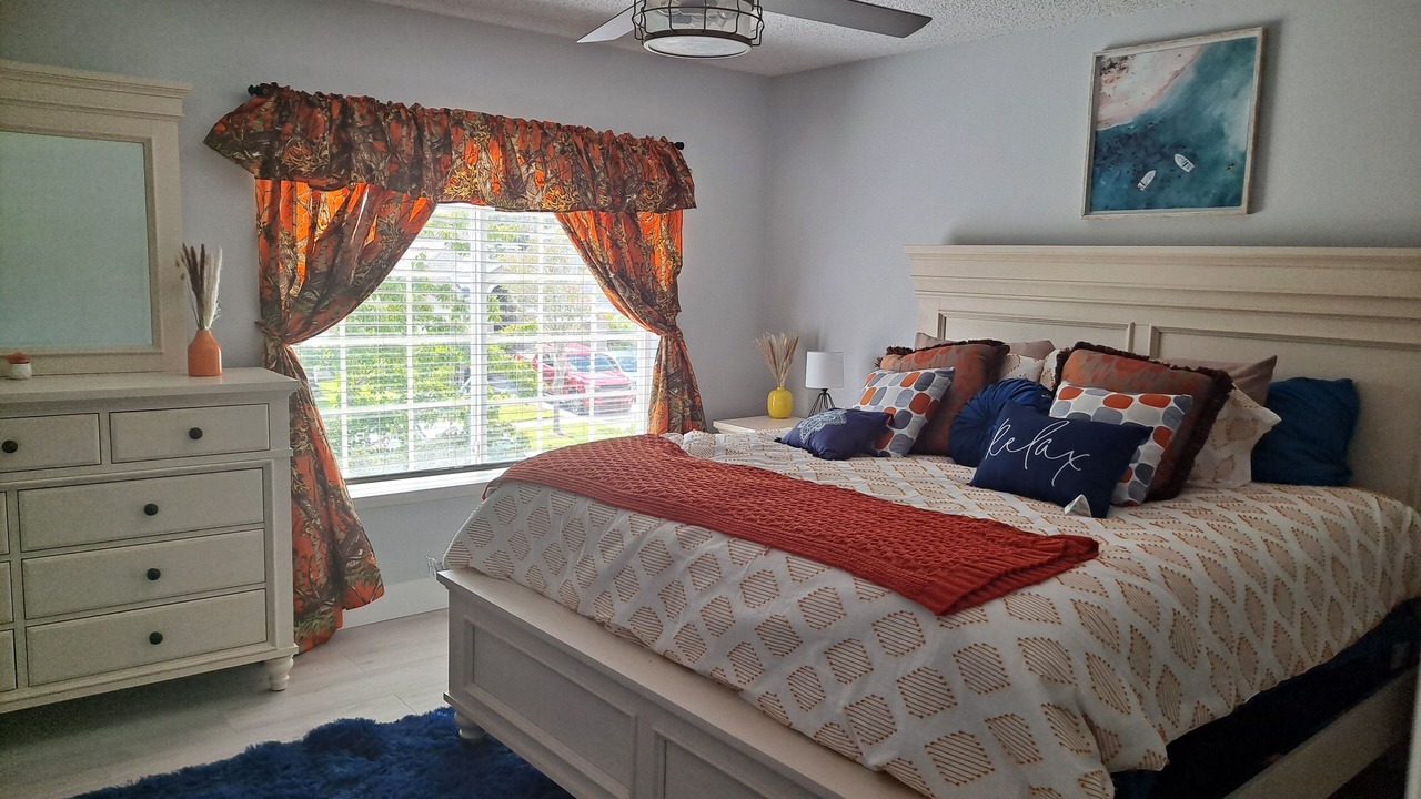 Photo of Bedroom in Southeast Orlando