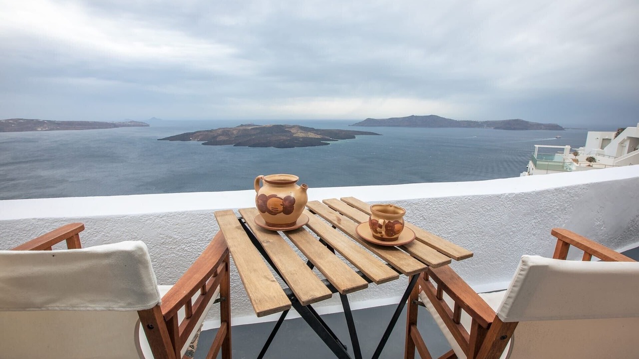 Photo of Others in Fira
