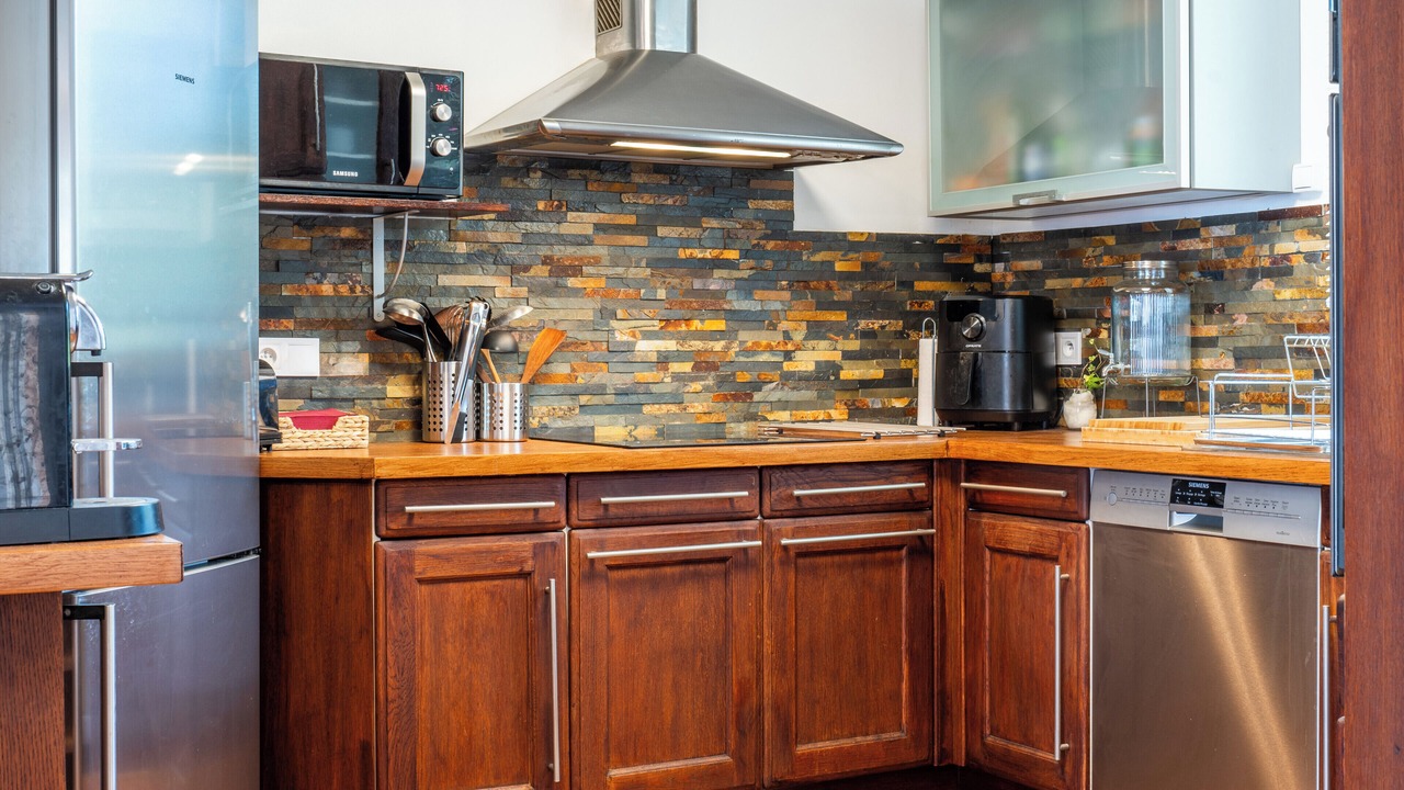 Photo of Kitchen in La Roquette-sur-Siagne