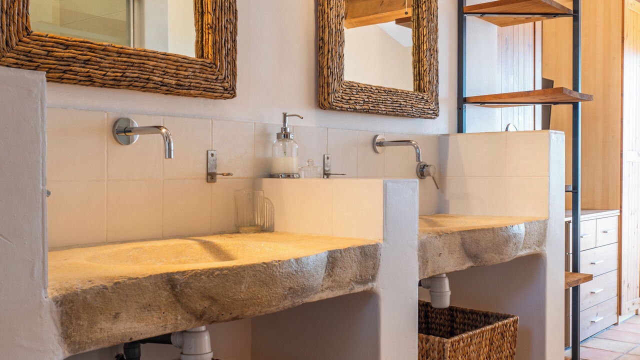 Photo of Bathroom in La Roquette-sur-Siagne