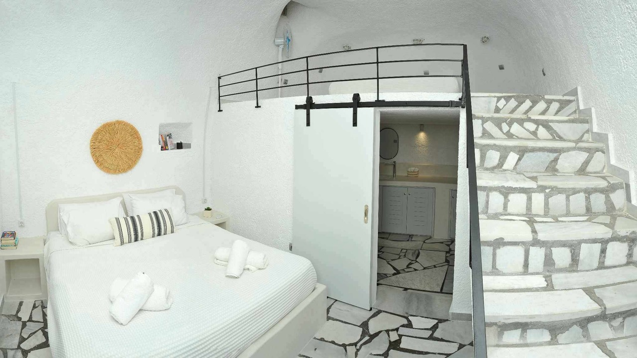 Photo of Others in Santorini