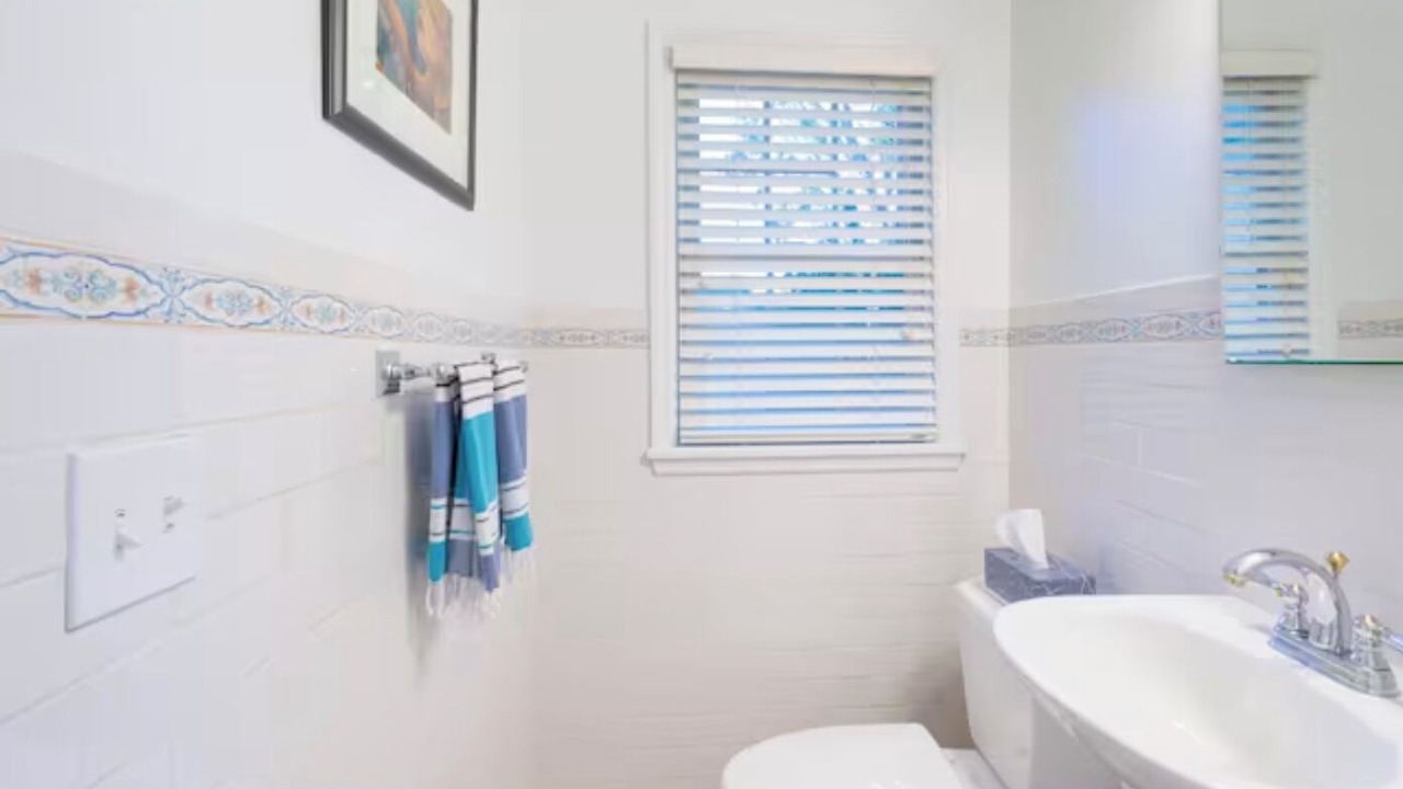 Photo of Bathroom in College Park