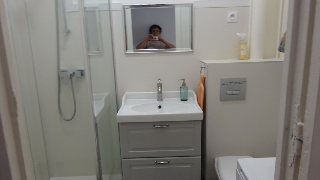 Photo of Bathroom in Liberation