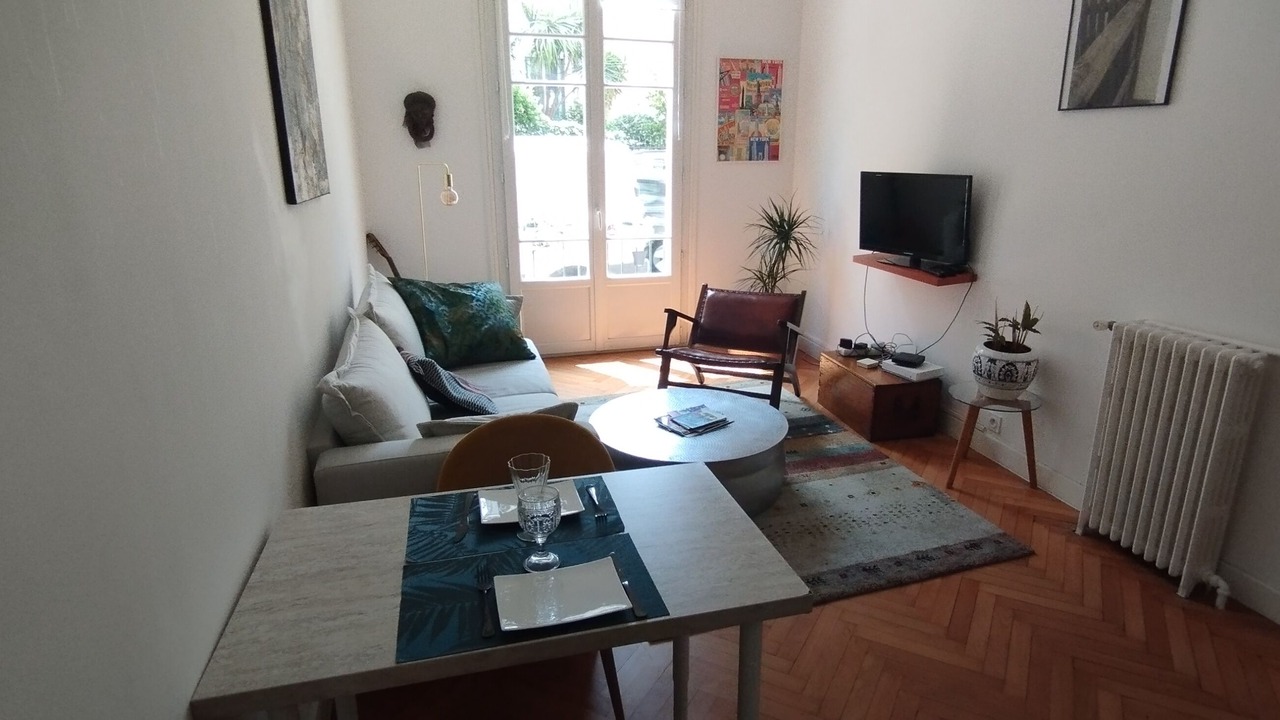 Photo of Livingroom in Liberation