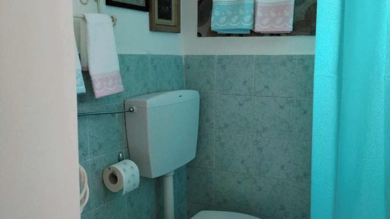 Photo of Bathroom in Carrara