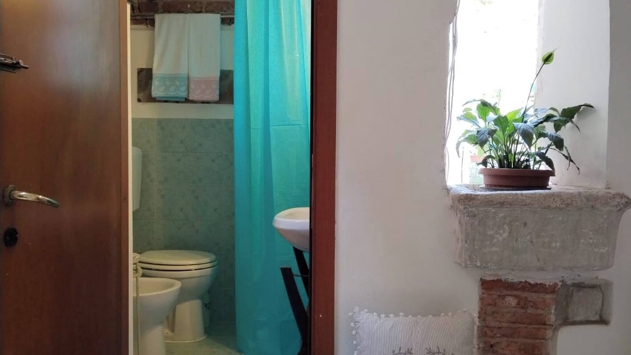 Photo of Bathroom in Carrara