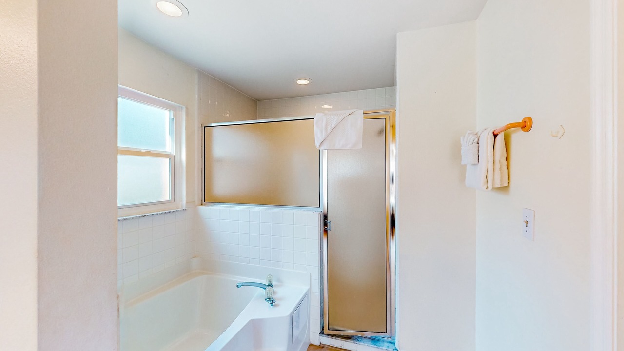 Photo of Bathroom in Indian Ridge