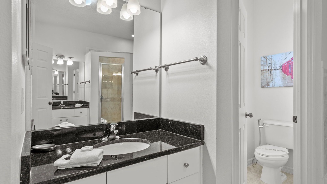 Photo of Bathroom in Crystal Cove