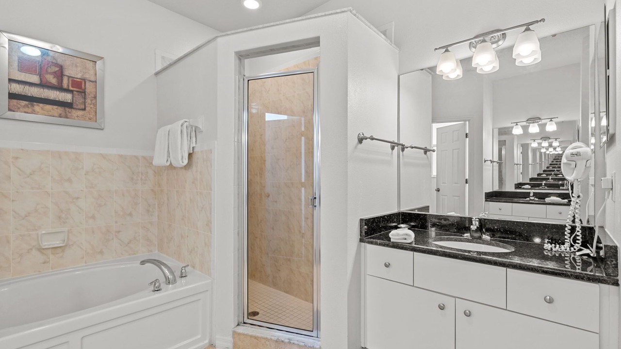 Photo of Bathroom in Crystal Cove