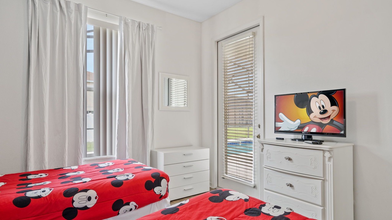 Photo of Bedroom in Crystal Cove