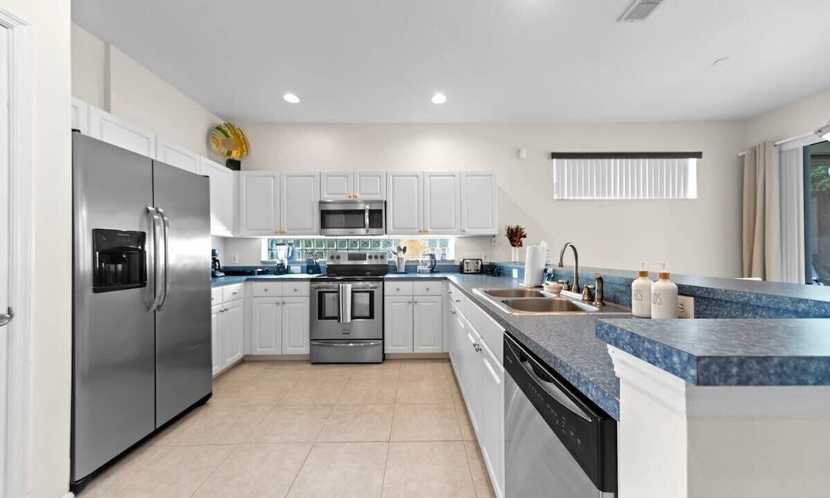 Photo of Kitchen in Sunset Lakes
