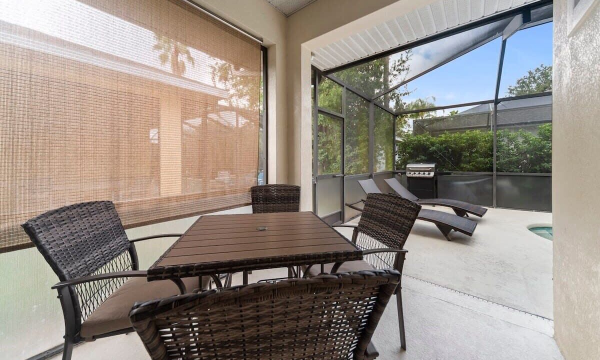 Photo of Outdoor in Sunset Lakes