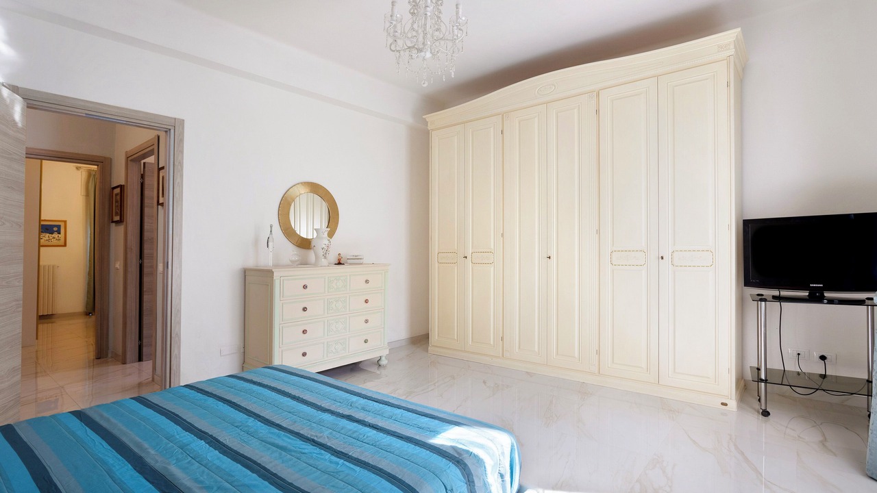 Photo of Bedroom in Licciana Nardi