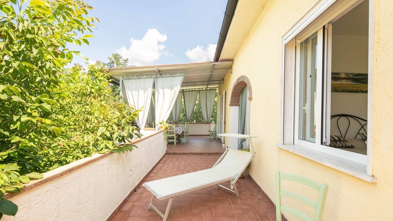 Photo of Patio Balcony in Camaiore