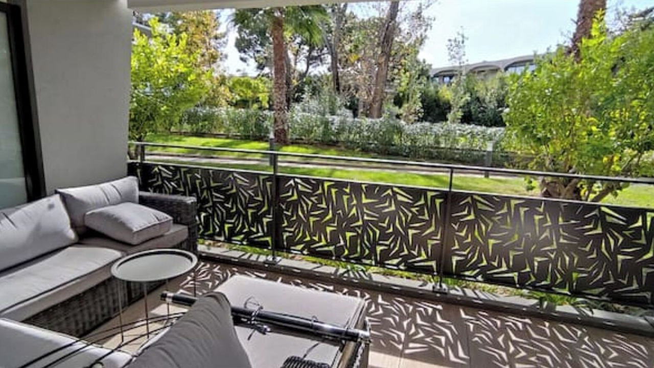 Photo of Patio Balcony in Villeneuve Loubet Beach