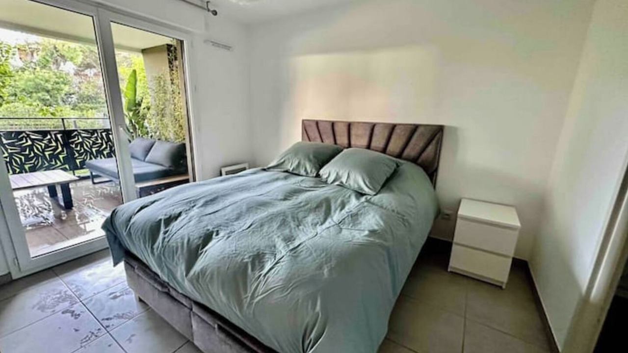 Photo of Bedroom in Villeneuve Loubet Beach