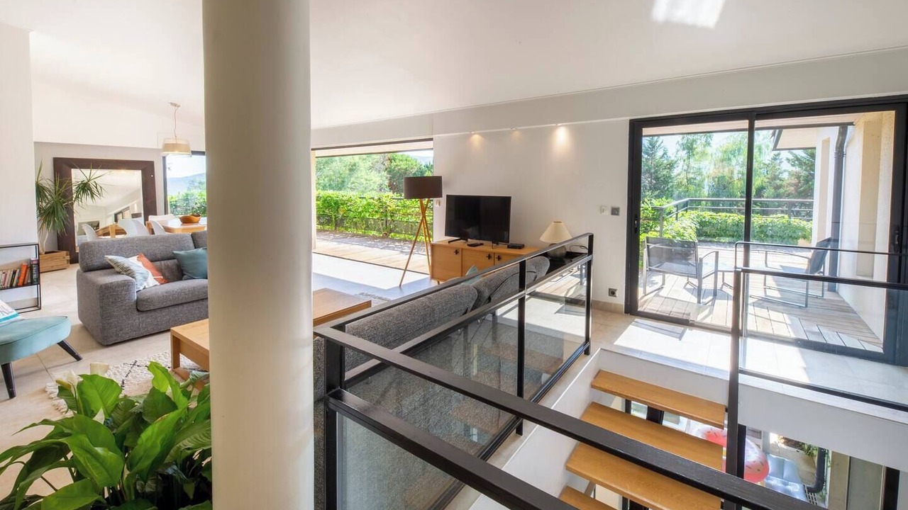 Photo of Livingroom in Contes