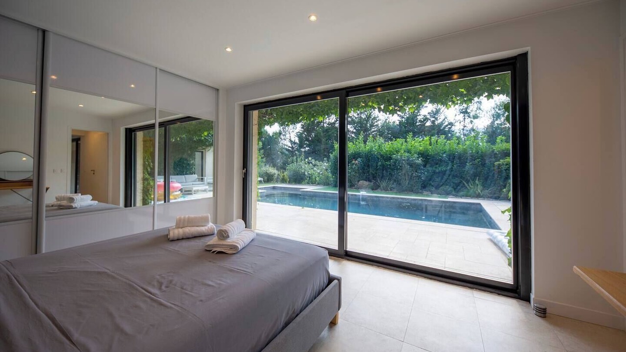 Photo of Bedroom in Contes