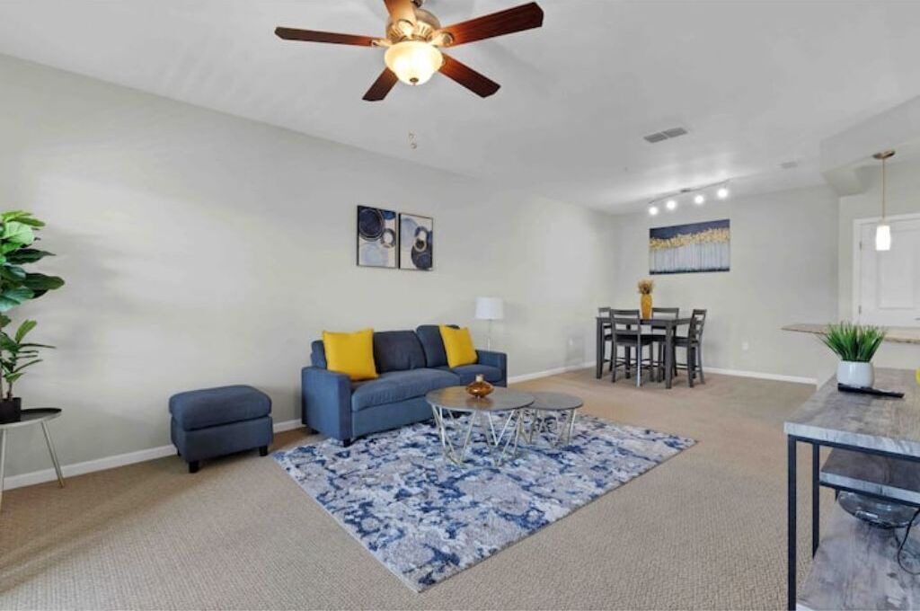 Photo of Livingroom in Ocoee