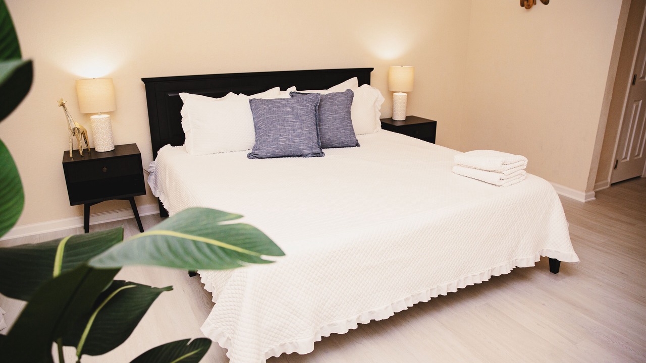 Photo of Bedroom in Trafalgar Village