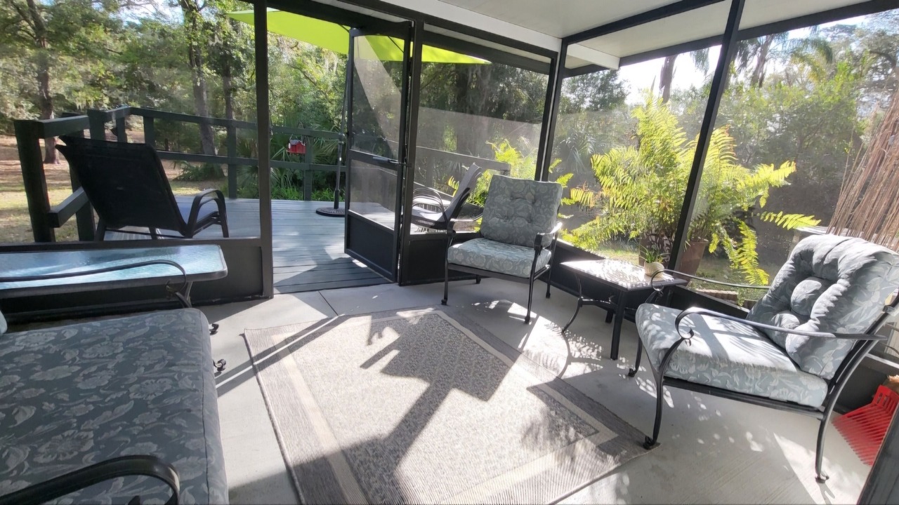 Photo of Patio Balcony in Mount Plymouth