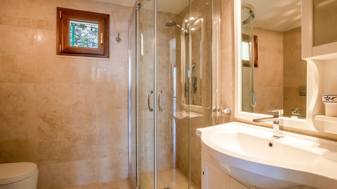 Photo of Bathroom in Rio Marina