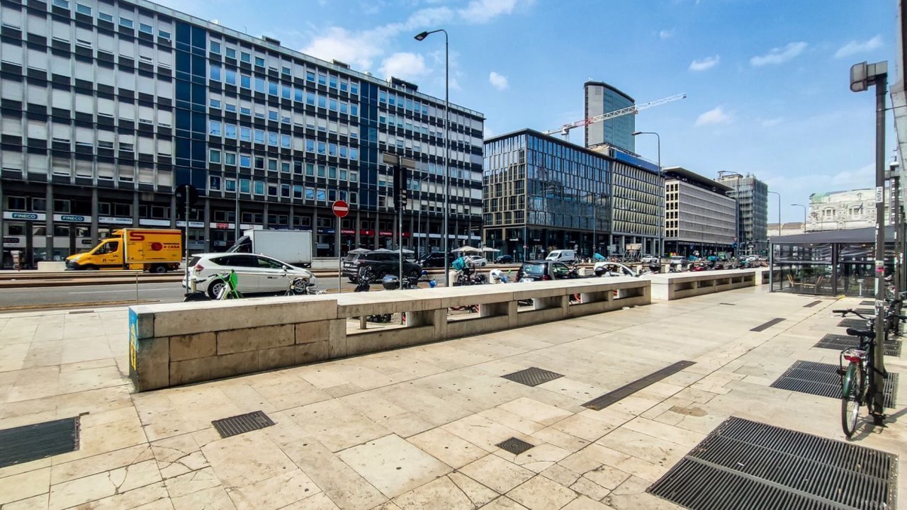 Photo of Outdoor in Central Station