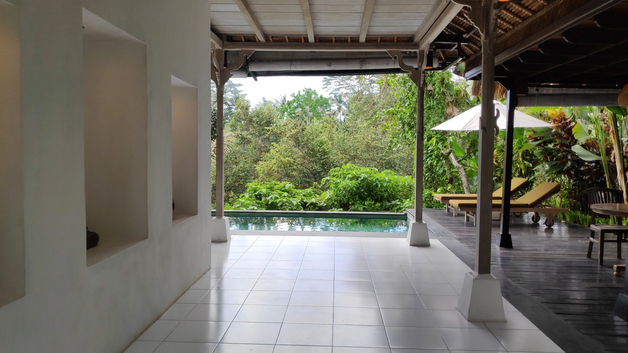 Photo of Patio Balcony in Sambahan