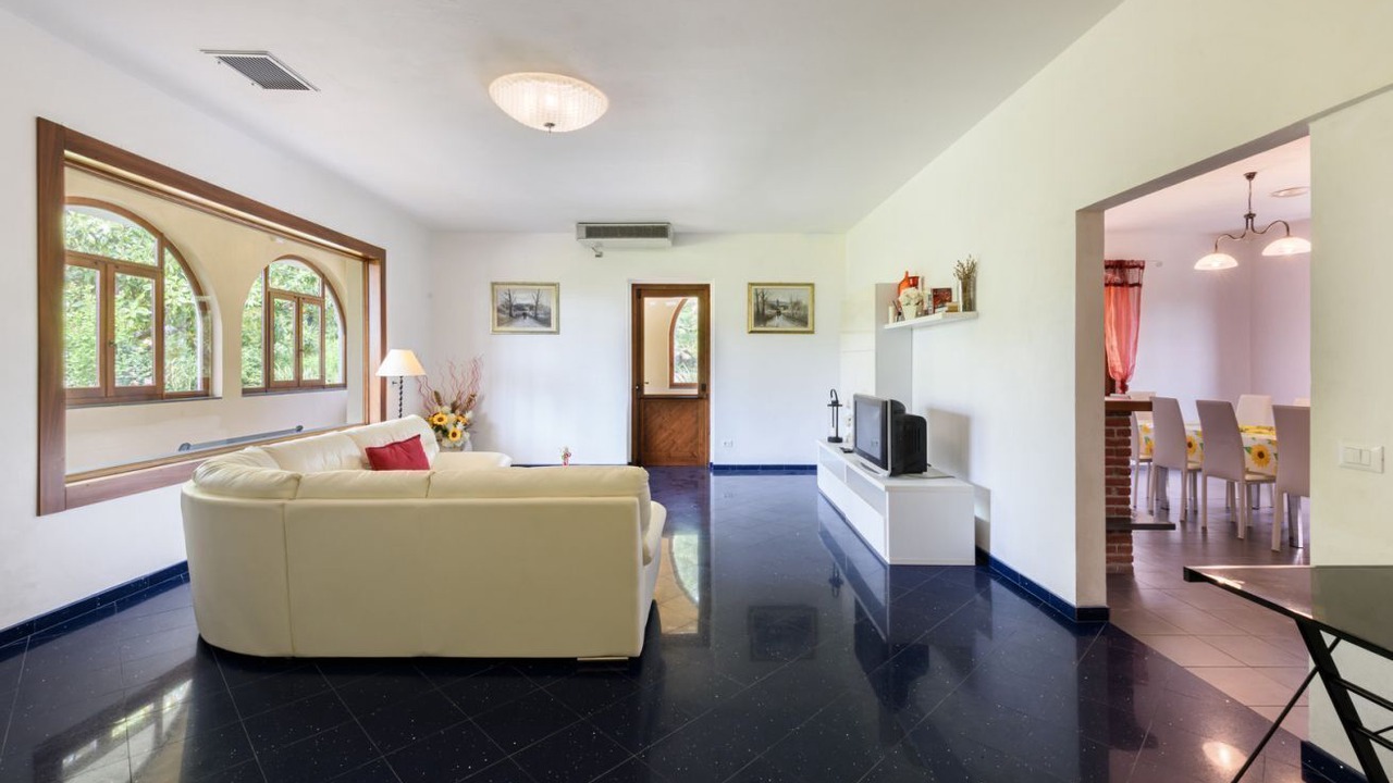 Photo of Livingroom in Massarosa