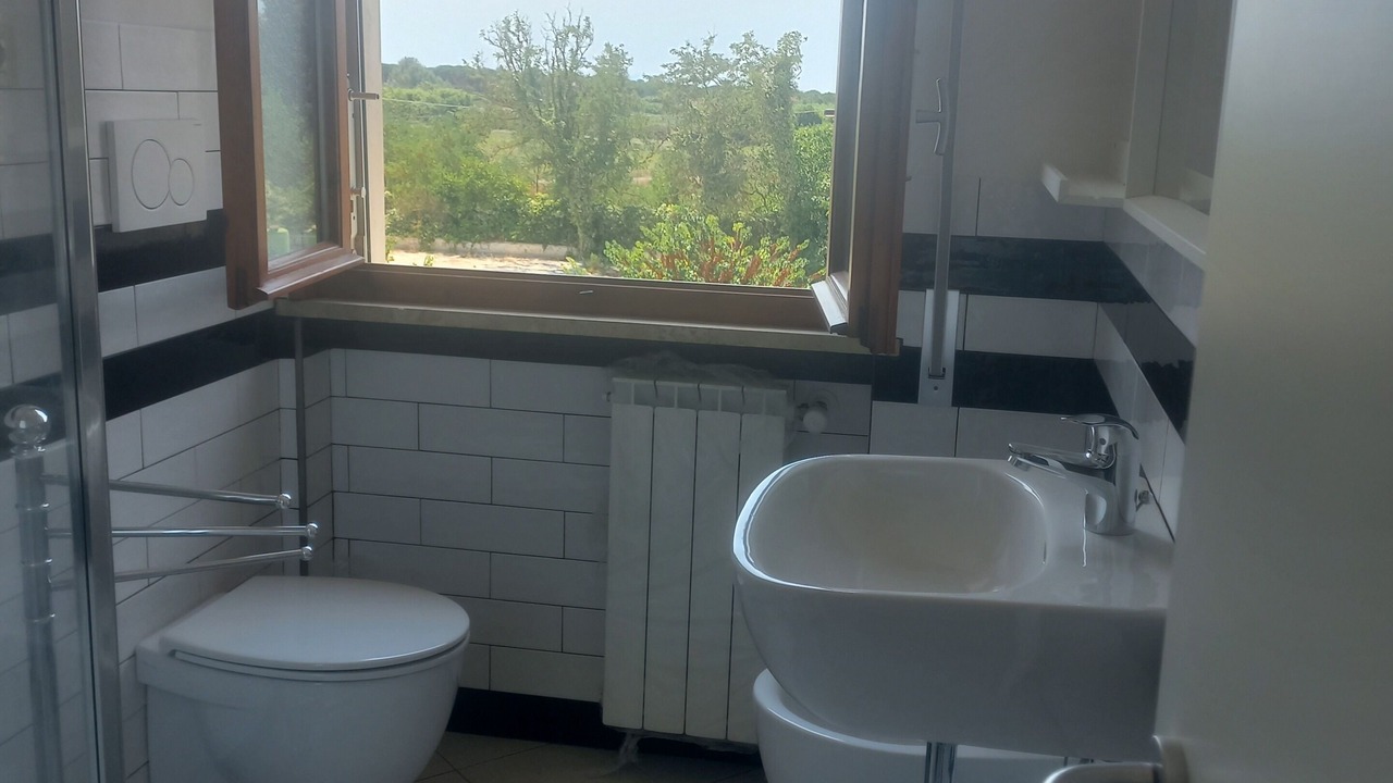Photo of Bathroom in Vada