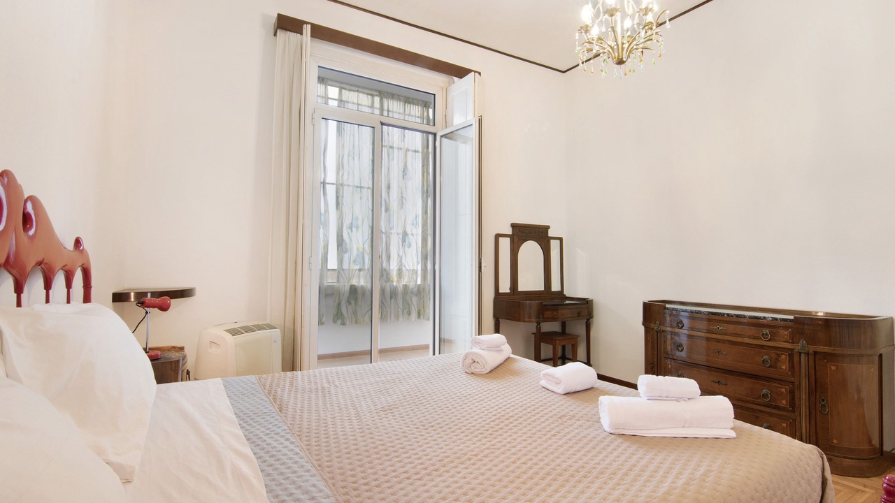 Photo of Bedroom in Como