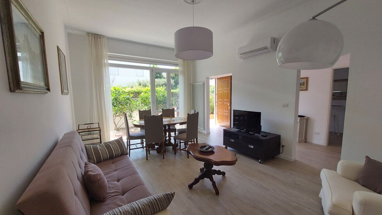 Photo of Livingroom in Ex Campo d'Aviazione