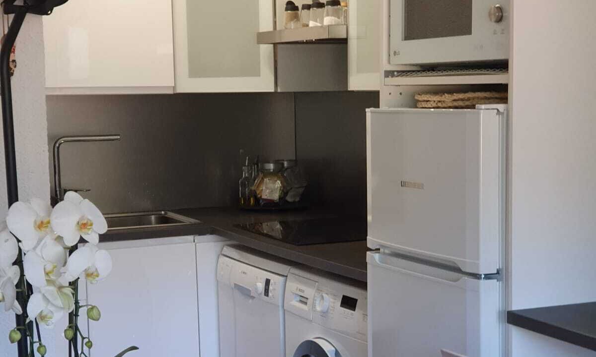 Photo of Kitchen in Espero-Pax