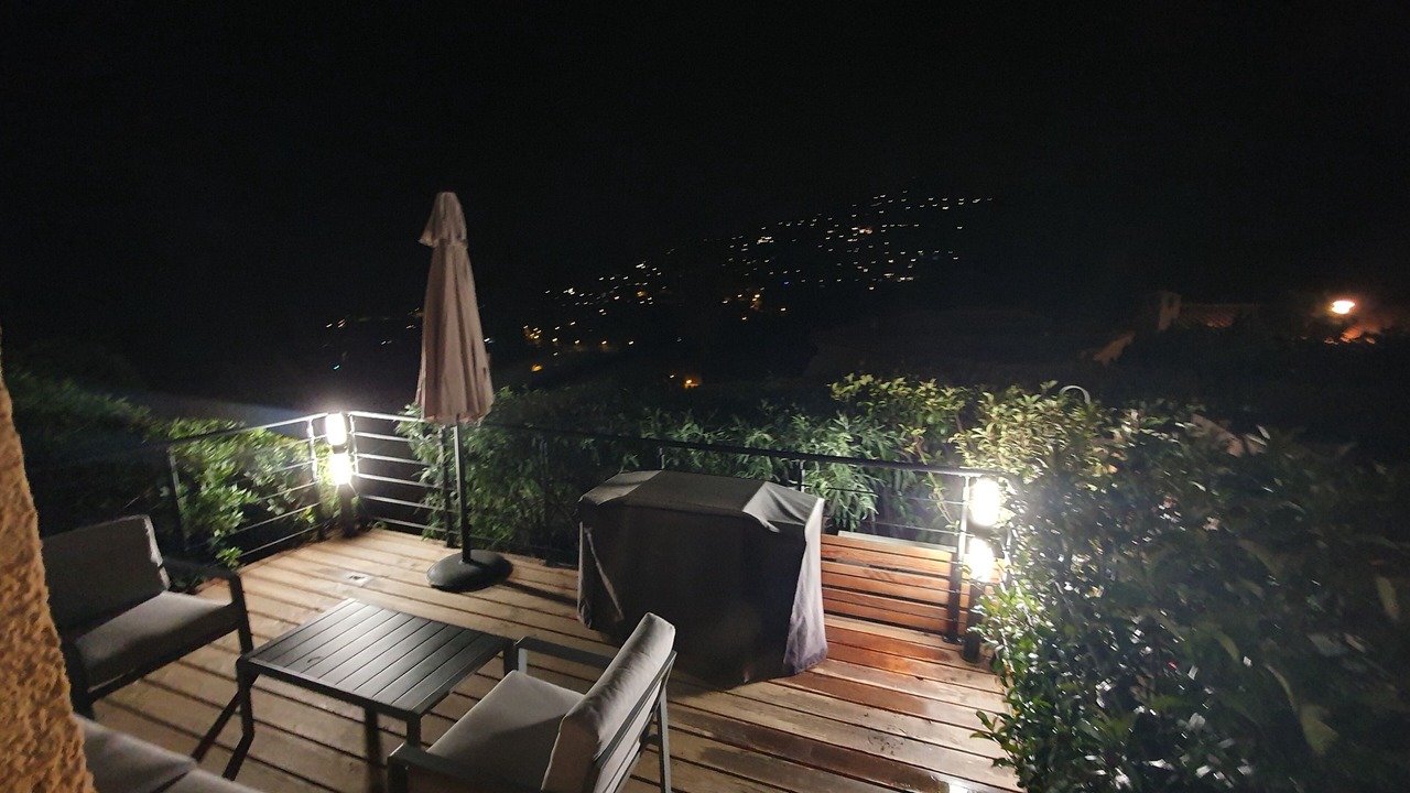 Photo of Patio Balcony in Espero-Pax
