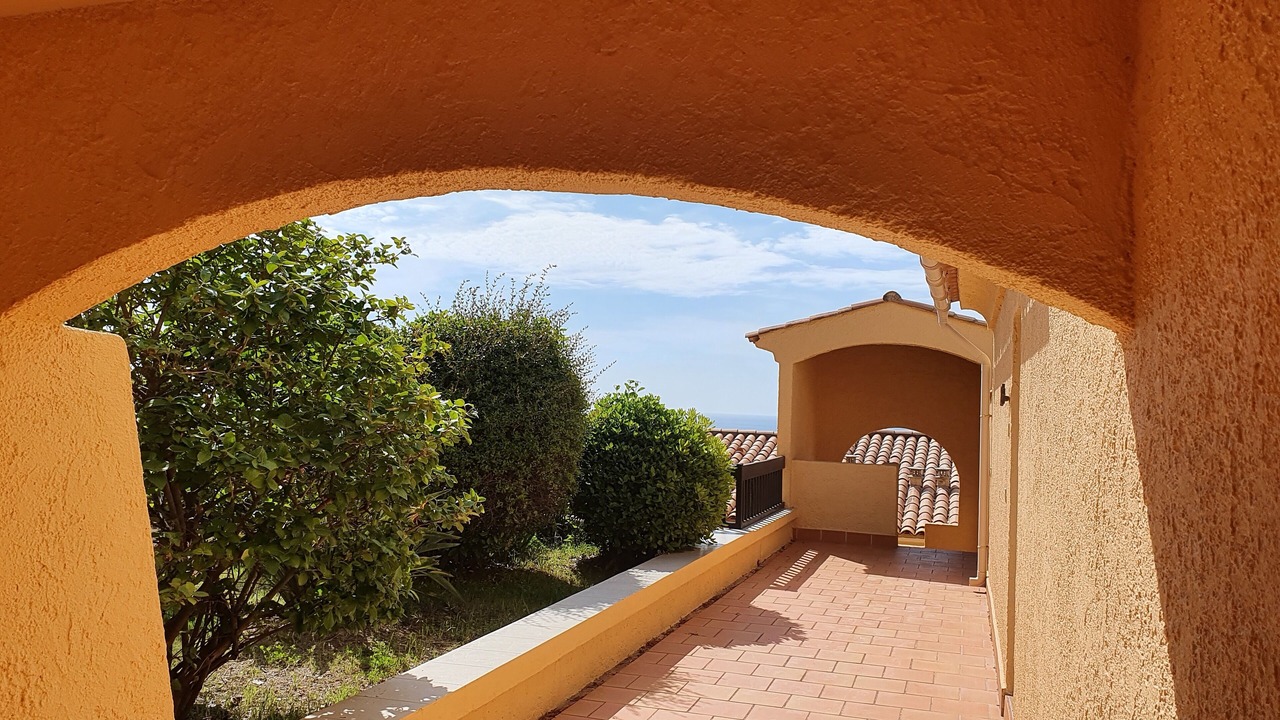 Photo of Patio Balcony in Espero-Pax