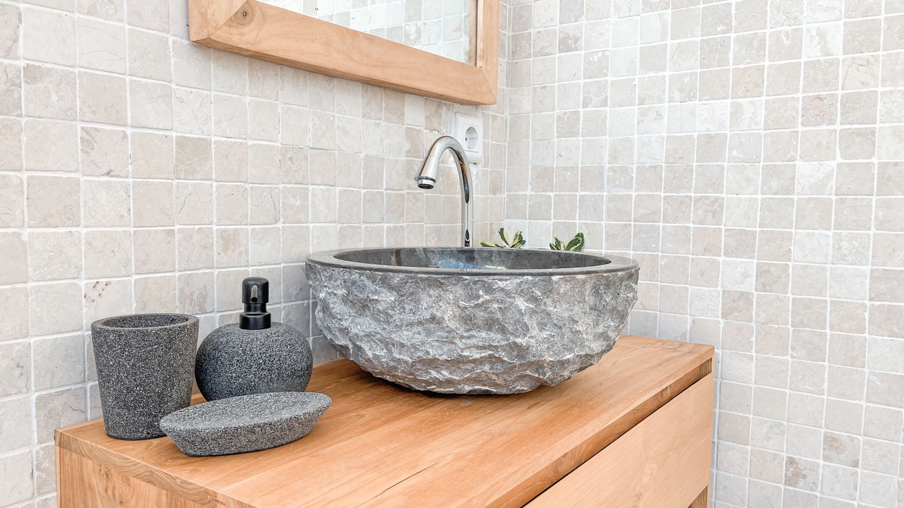 Photo of Bathroom in Padangsambian Klod