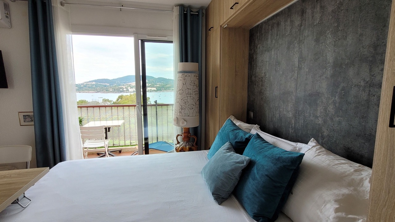 Photo of Bedroom in Agay